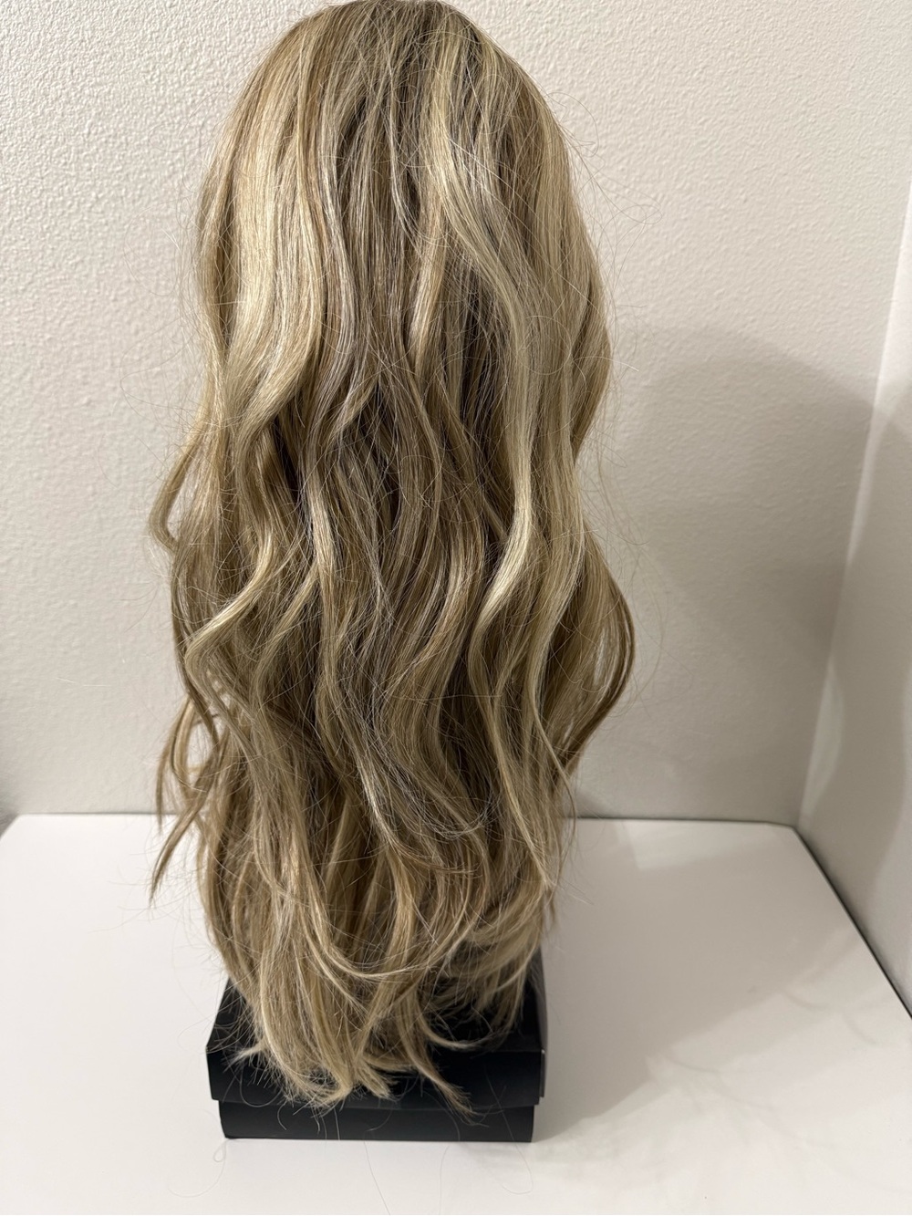 Belle Tress Tropical Punch Wig Rootbeer Float Blonde Lace Front NWT